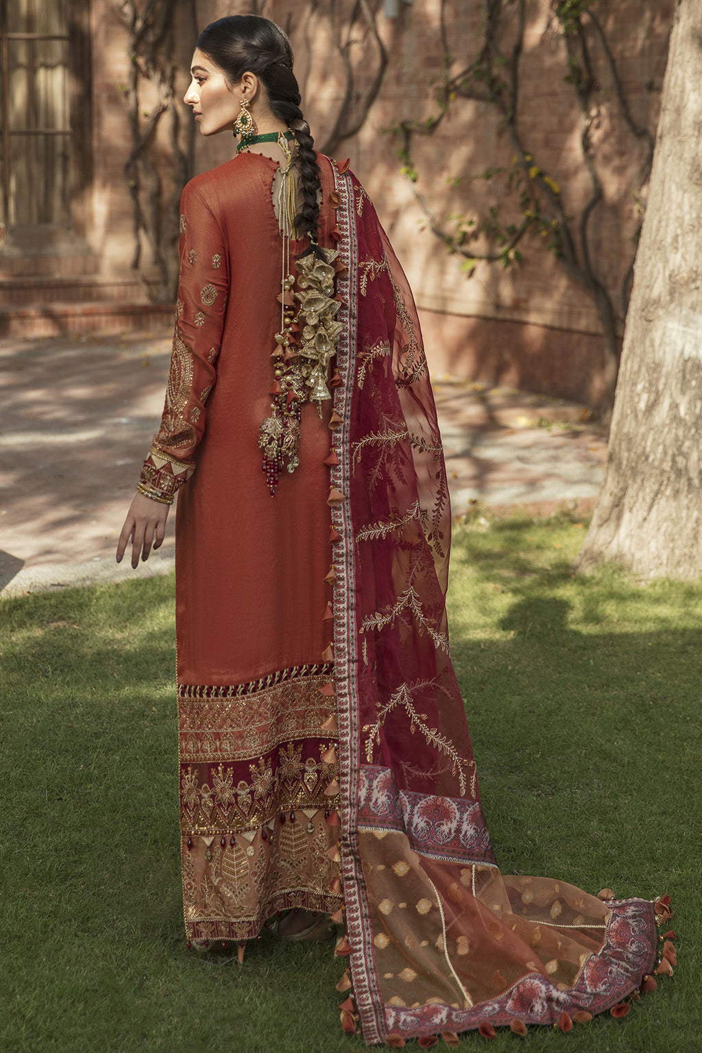 embroidered organza dupatta
