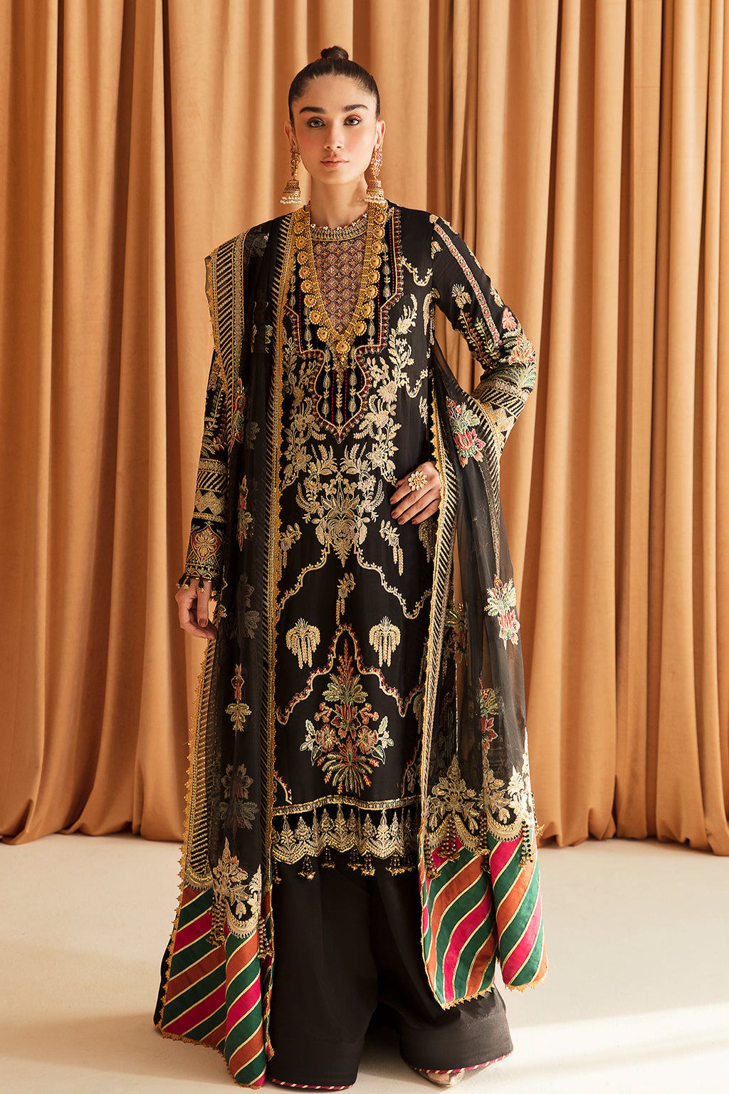 embroidery dresses