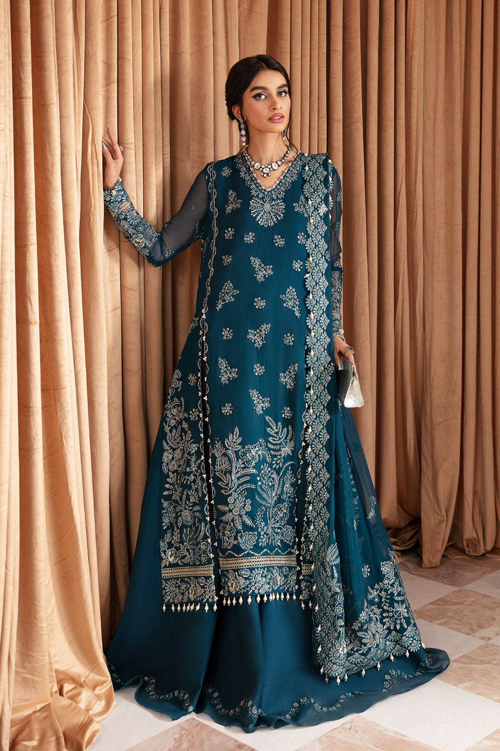 best dress price in pakistan
