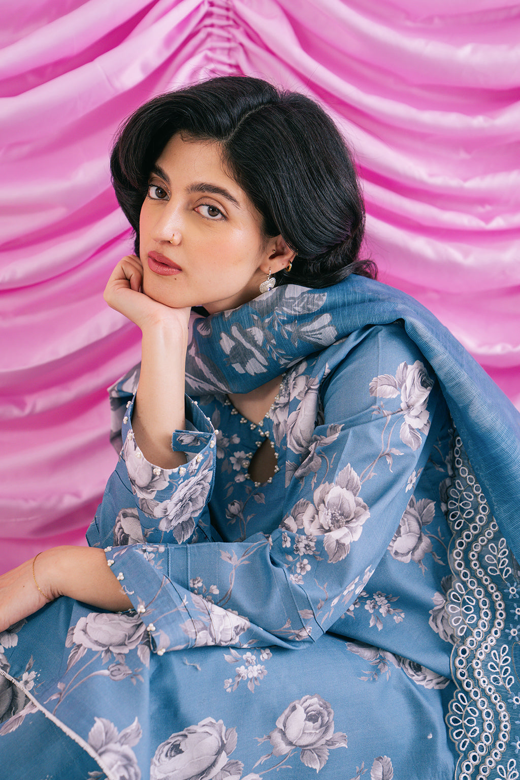 ladies dress price in Pakistan