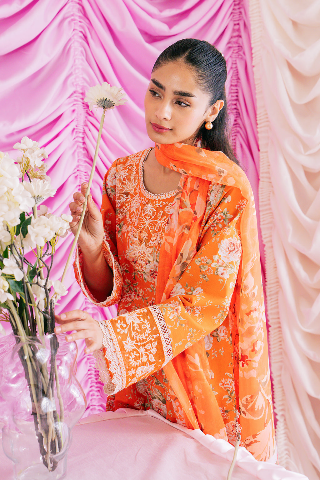 ready to wear Pakistani clothes