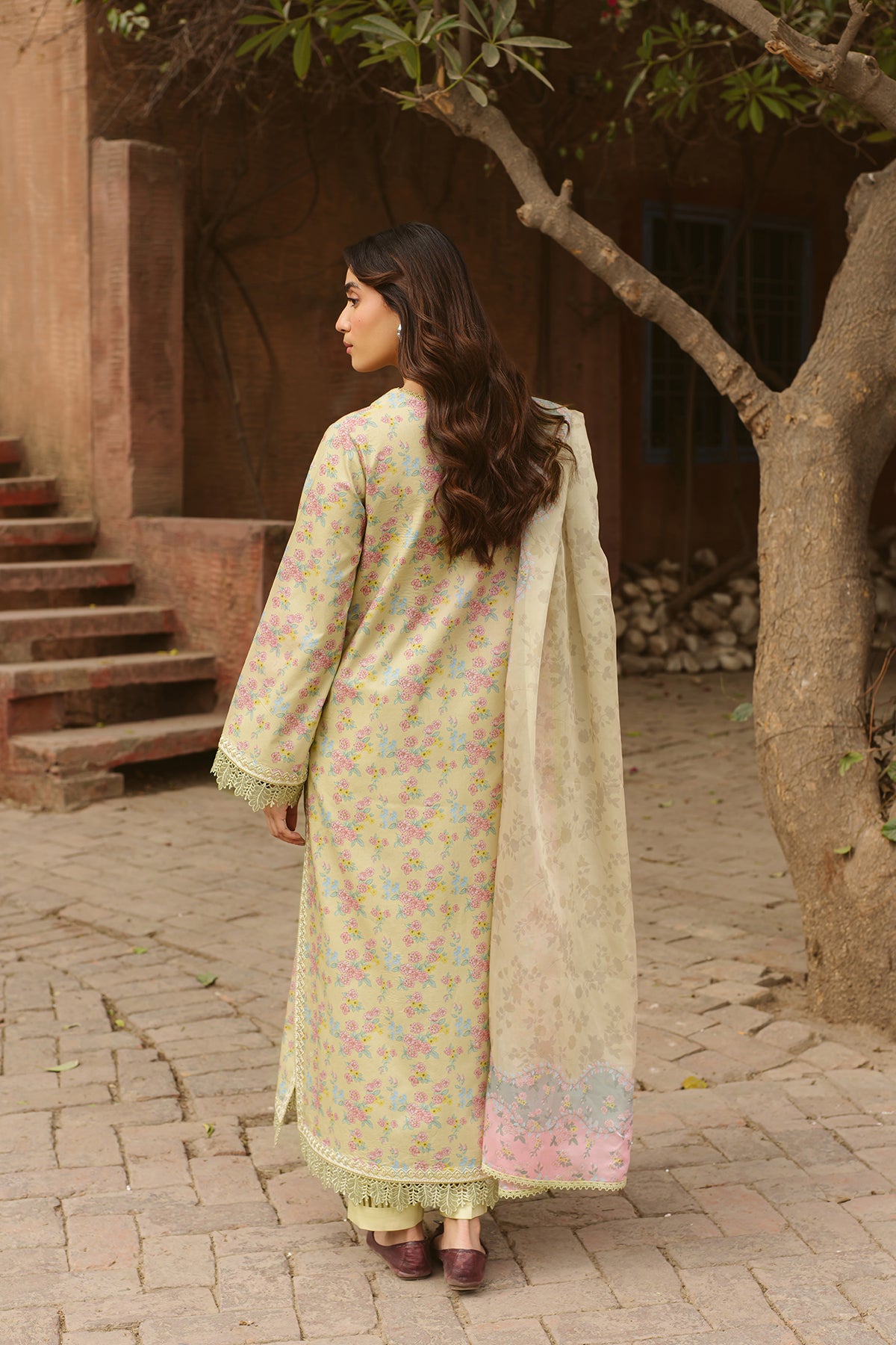 online dresses in Pakistan