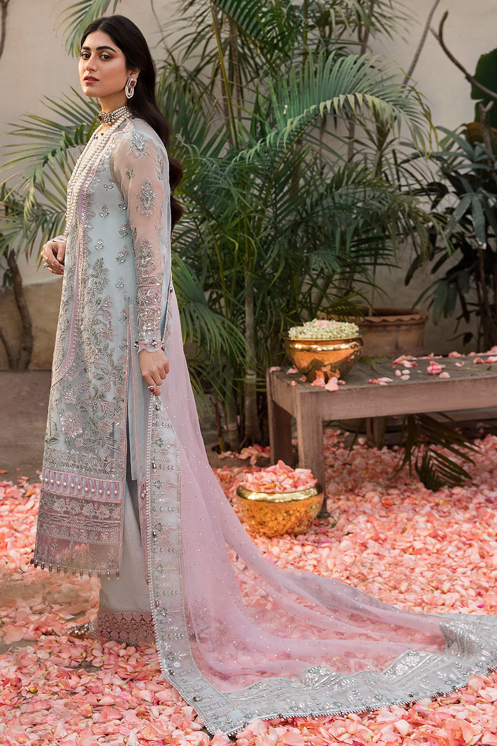 luxury wedding dress